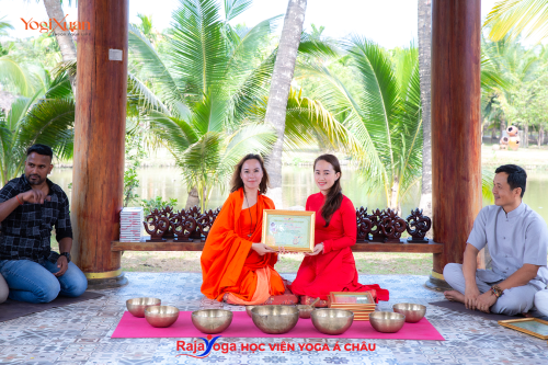 Khóa đào tạo HLV
