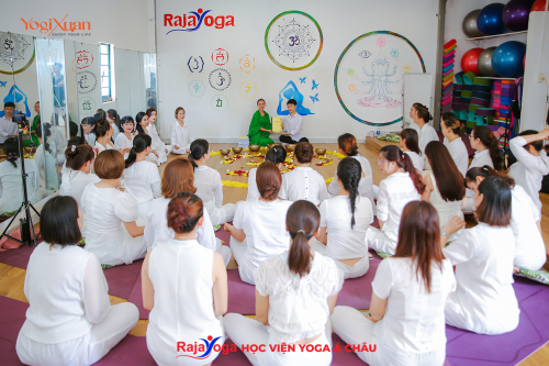 Khóa đào tạo Yoga