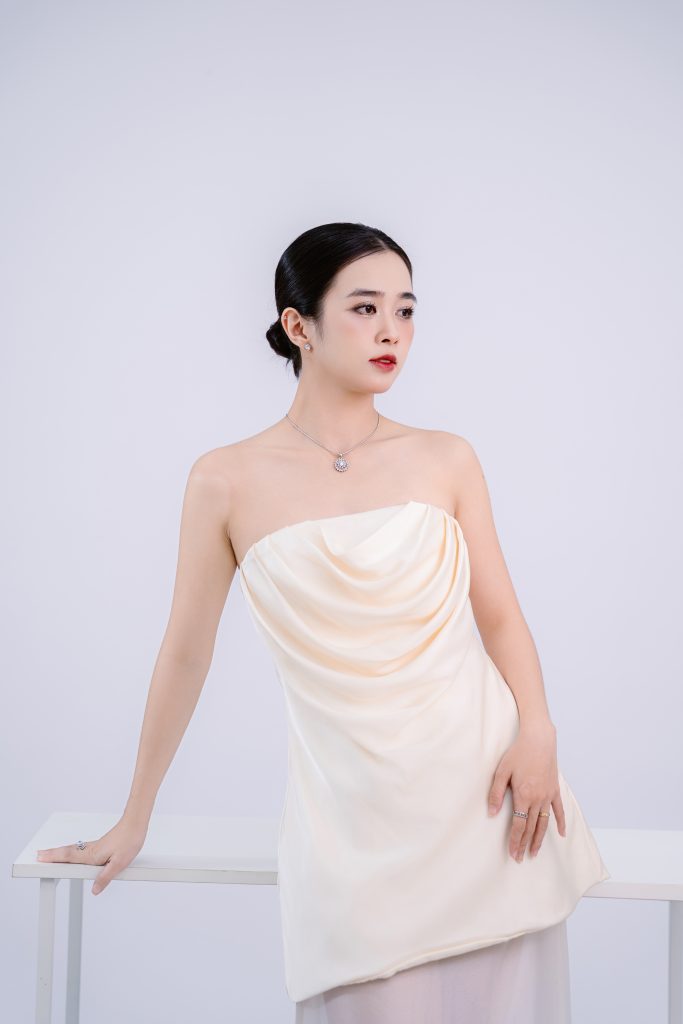 Nguyễn Trần Kiều My: Năng Lượng Tinh Khiết Của Đại Sứ Yoga Tri Thức 2025