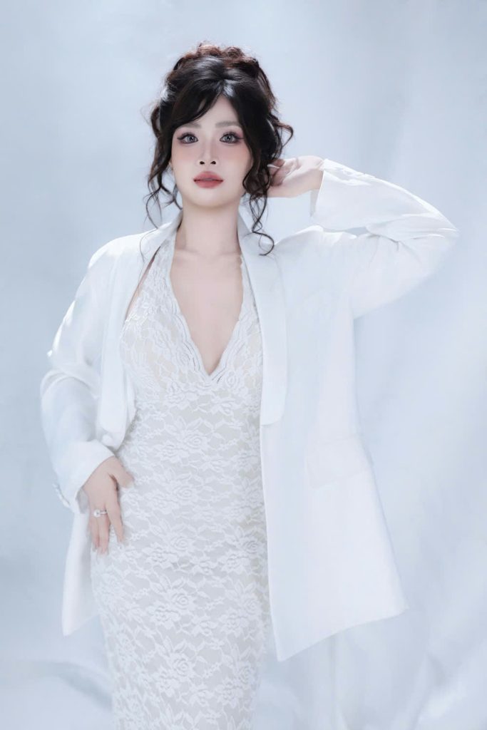 Cô Trần Thị Kiều Khánh- Đại Sứ Yoga Kiến Tạo Giá Trị