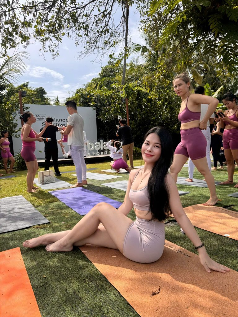 Như Quỳnh – Ngọn Lửa Truyền Cảm Hứng Mới Của Yoga