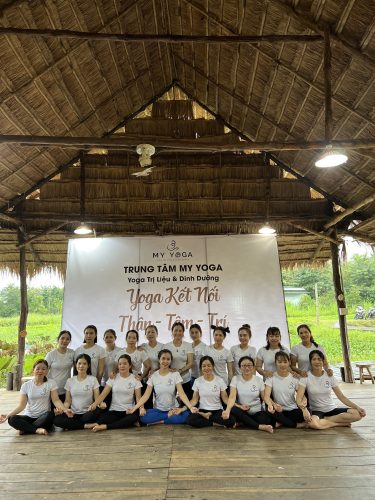 Đại Sứ Yoga Tỏa Sáng 2025: Nơi hội tụ những yogi đầy nội lực và trái tim tử tế