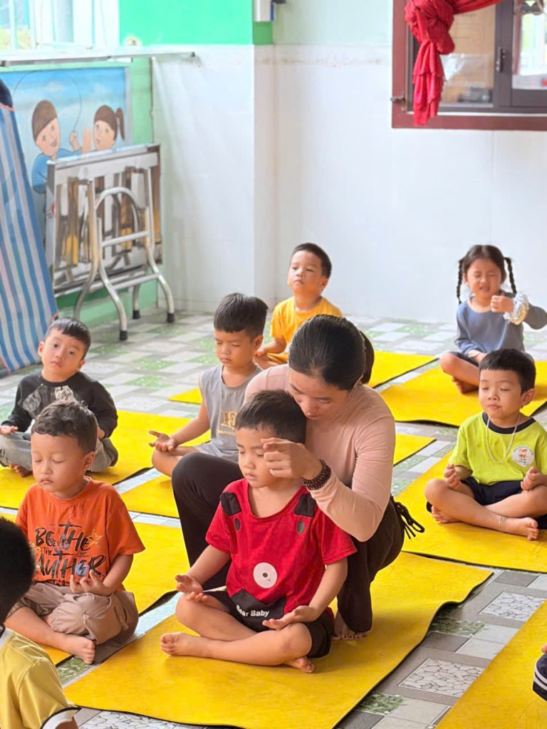 Ngô Thị Hoanh - 1 Hành trình lan tỏa sức khỏe và yêu thương