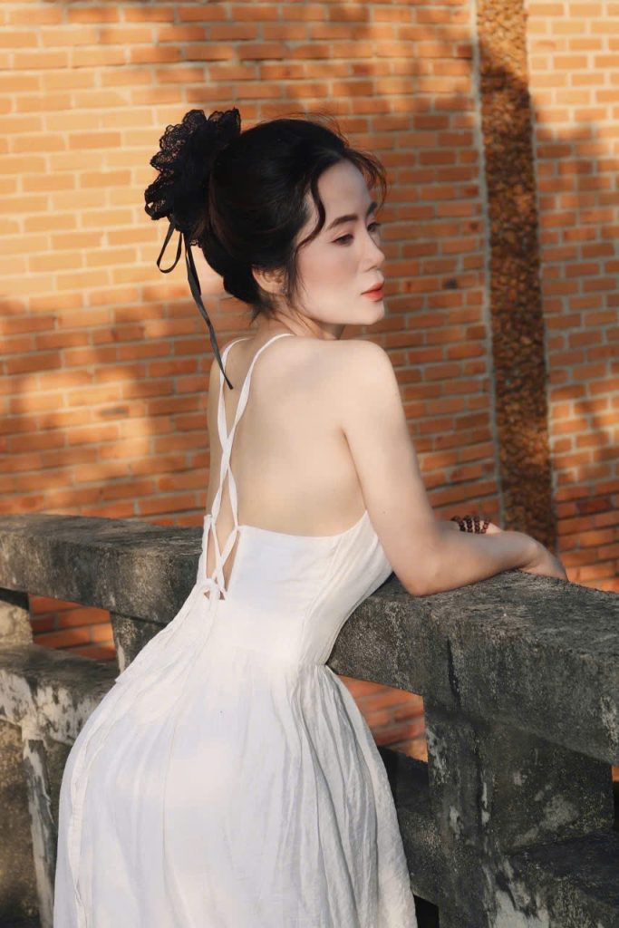 Ngô Thị Hoanh? Ẩn số phía sau danh hiệu Đại sứ Yoga 2025