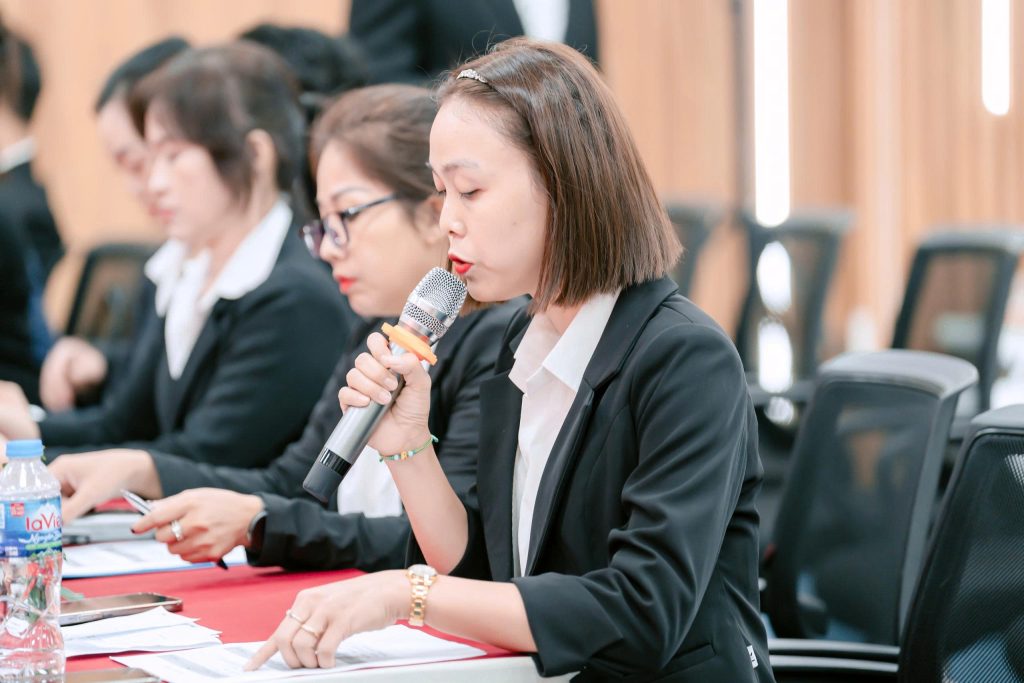 Bản Lĩnh Ban Cố Vấn Yoga Võ Thị Thảo