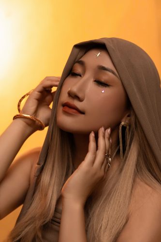 ban cố vấn julia hạnh“giữ vững chuẩn mực – lan tỏa cảm hứng – dẫn lối an toàn