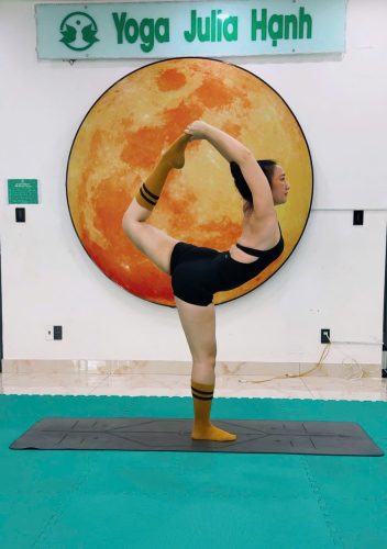 đồng hành tại ban cố vấn với tâm – tầm – tài, giúp học viên tỏa sáng bằng chính năng lượng bên trong.