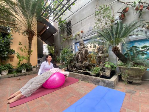 60 phút Yoga trị liệu giảm đau thắt lưng dưới