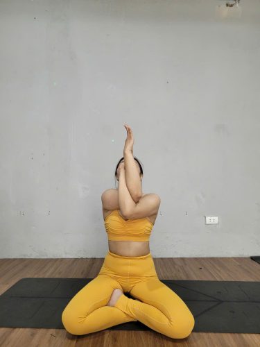 60 phút Tập Yoga Điều Hòa Kinh Nguyệt