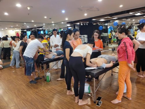  60 phút Tập Yoga Trị Liệu Giảm Căng Thẳng