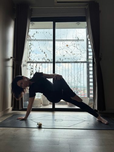 60 phút Tập Yoga Điều Hòa Kinh Nguyệt